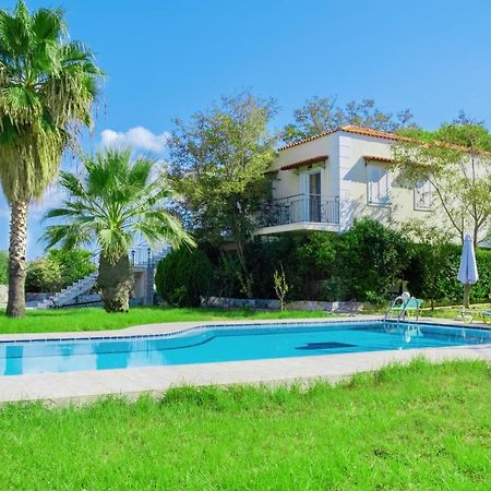 Villa Afroditi In Chania Near Airport With Private Pool, Free Wi-Fi, Souda Bay Views, Garden Oasis Кунупидиана Экстерьер фото